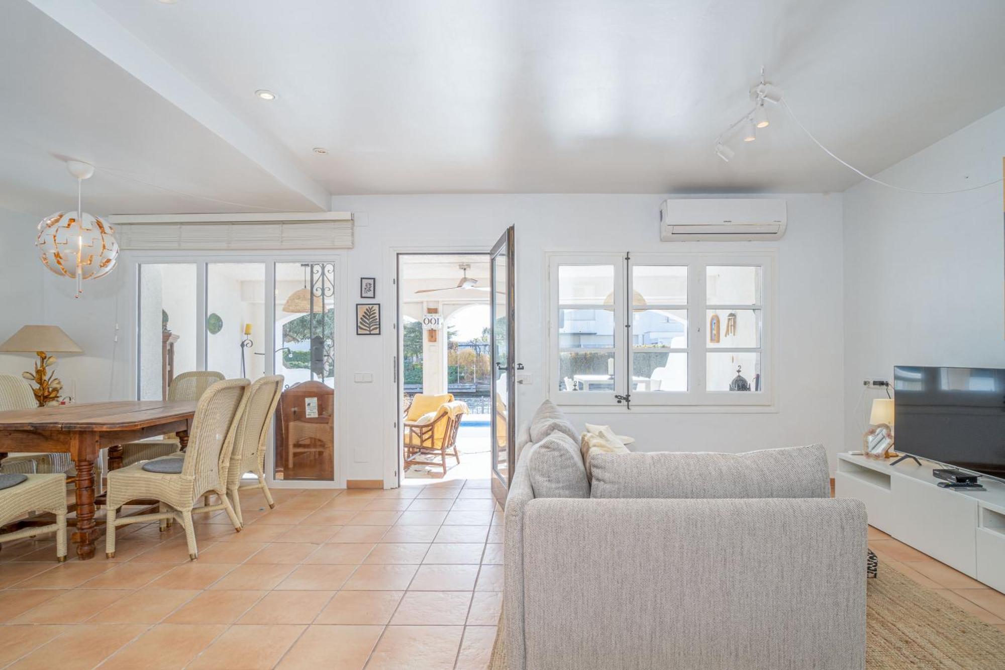 2027 Casa De Pescador Con 3 Habitaciones, Piscina Y Amarre By Homeselectspain Empuriabrava Εξωτερικό φωτογραφία